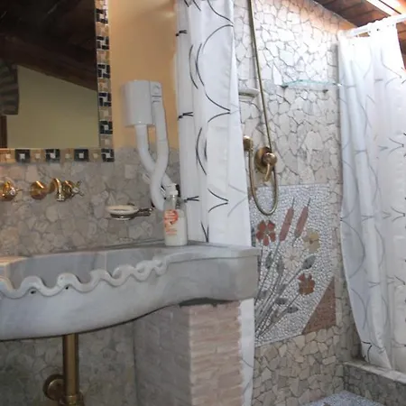 Vittoria Colonna 4*