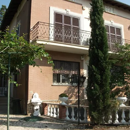 Vittoria Colonna 4*